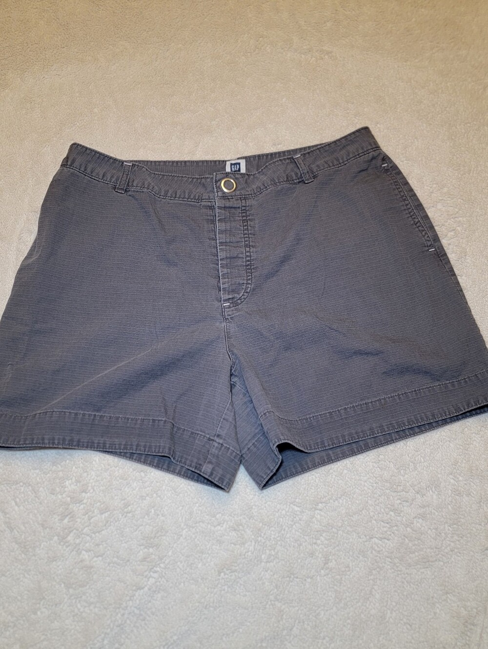 Vintage Y2K Gap Factory Women's Cotton Button Fly Shorts - Size 14
